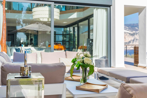 villa in Saint-Jean-Cap-Ferrat : Rent unique modern villa with panoramic sea view in Saint Jean Cap Ferrat - Photo 16