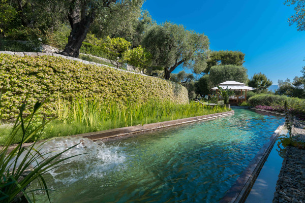 villa in Saint-Jean-Cap-Ferrat : Rent unique modern villa with panoramic sea view in Saint Jean Cap Ferrat - Photo 22