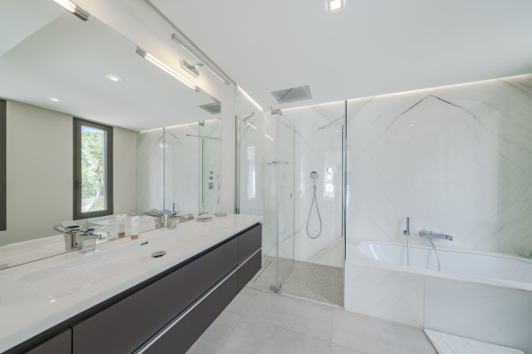 villa in Saint-Jean-Cap-Ferrat : Rent amazing private domaine comprised of three villas with swimming pool in Saint Jean Cap Ferrat - Photo 69