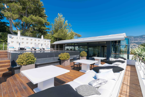 villa in Saint-Jean-Cap-Ferrat : Rent unique modern villa with panoramic sea view in Saint Jean Cap Ferrat - Photo 28