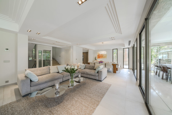 villa in Saint-Jean-Cap-Ferrat : Rent amazing private domaine comprised of three villas with swimming pool in Saint Jean Cap Ferrat - Photo 86