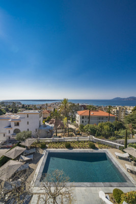 villa in Cannes : Rent Estee Lauders former villa, 6 bedrooms located in the centre of Cannes only a short walk to the beach - Photo 85