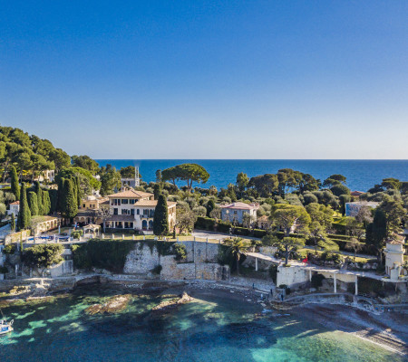 villa in Saint-Jean-Cap-Ferrat : Rent fantastic 6 bedroom waterfront villa  in Saint Jean Cap Ferrat - Photo 5