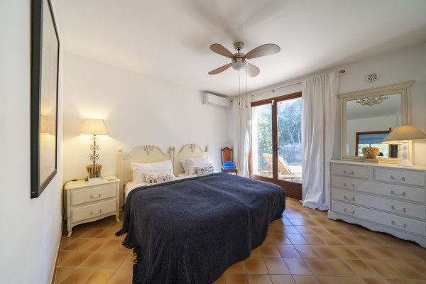 villa in Cap d'Antibes : Rent this charming Villa close to the Garoupe Beach on Cap d Antibes - Photo 25