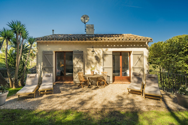 villa in Cap d'Antibes : Rent this charming Villa close to the Garoupe Beach on Cap d Antibes - Photo 40