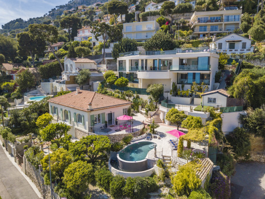 villa in Èze : Rent beautiful 4 bedroom 4 bathroom villa located in Eze, only a short walk from the beach - Photo 21