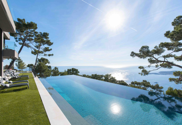 villa in Èze : Rent stunning newly built villa in Eze which offers an exceptional Seaview of the French Riviera - Photo 55