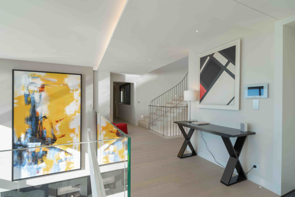 villa in Èze : Rent stunning newly built villa in Eze which offers an exceptional Seaview of the French Riviera - Photo 30
