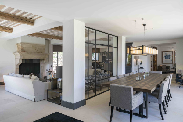 villa in Mougins : Rent gorgeous 5-bedroom villa with swimming pool in a private domaine in Mougins - Photo 55