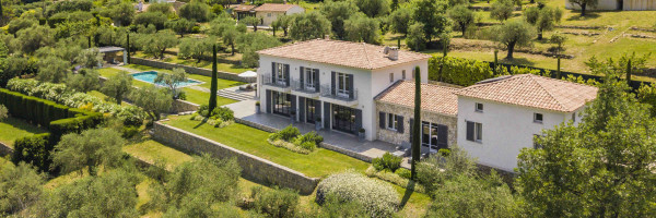 villa in Châteauneuf-Grasse : Rent wonderful modern villa located in very peaceful surroundings close to Valbonne - Photo 11
