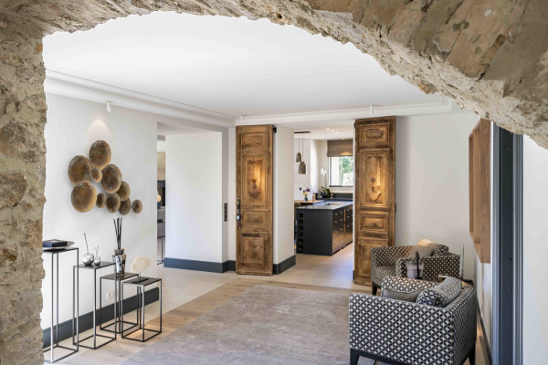 villa in Mougins : Rent gorgeous 5-bedroom villa with swimming pool in a private domaine in Mougins - Photo 38