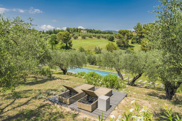villa in Châteauneuf-Grasse : Rent wonderful modern villa located in very peaceful surroundings close to Valbonne - Photo 50