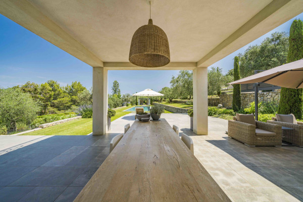 villa in Châteauneuf-Grasse : Rent wonderful modern villa located in very peaceful surroundings close to Valbonne - Photo 13