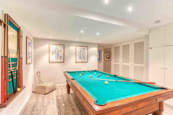 villa in St Tropez : Rent gorgeous villa with swimming pool within just a minute drive to the very heart of Saint Tropez - Photo 14