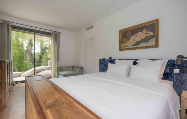 villa in St Tropez : Rent gorgeous 5-bedroom villa with swimming pool within a few minutes drive to Pampelonne Beach in Ramatuelle - Photo 16