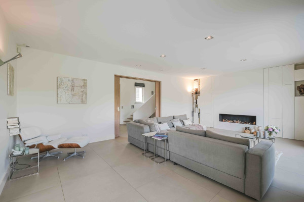 villa in Châteauneuf-Grasse : Rent wonderful modern villa located in very peaceful surroundings close to Valbonne - Photo 25