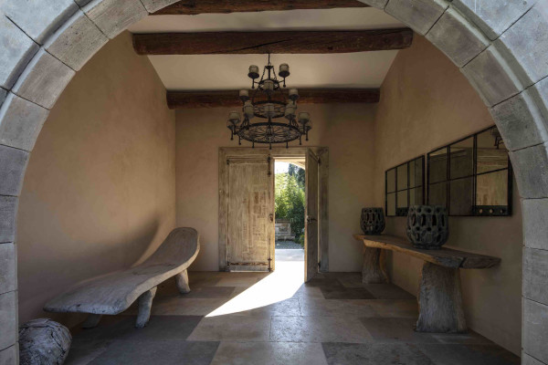 villa in St Tropez : Rent amazing 11 bedroom( 8 guest + 3 staff) villa with swimming pool and cinema in St Tropez walking distance to the beach, close to the village centre. - Photo 78