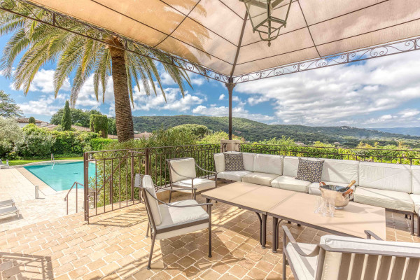 villa in St Tropez : Rent gorgeous villa with swimming pool within just a minute drive to the very heart of Saint Tropez - Photo 29