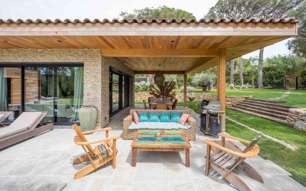 villa in St Tropez : Rent gorgeous 5-bedroom villa with swimming pool within a few minutes drive to Pampelonne Beach in Ramatuelle - Photo 9