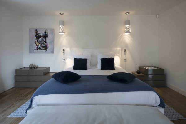 villa in Gassin : Rent majestic 7-bedroom villa  with swimming pool and staff apartment  in Saint Tropez - Photo 37