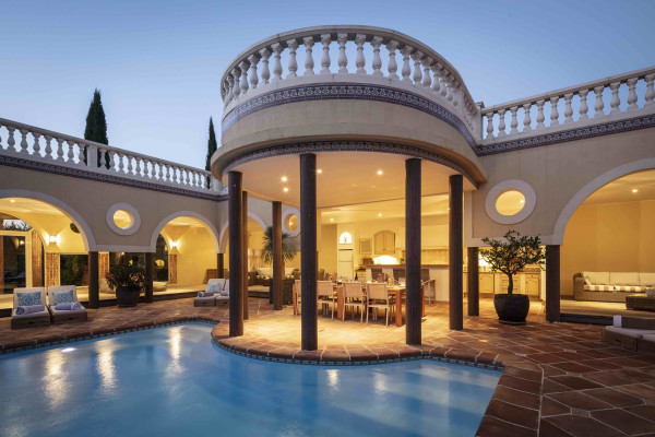 villa in Gassin : Rent majestic 7-bedroom villa  with swimming pool and staff apartment  in Saint Tropez - Photo 5