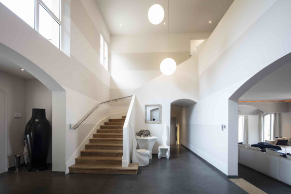 villa in Gassin : Rent majestic 7-bedroom villa  with swimming pool and staff apartment  in Saint Tropez - Photo 9