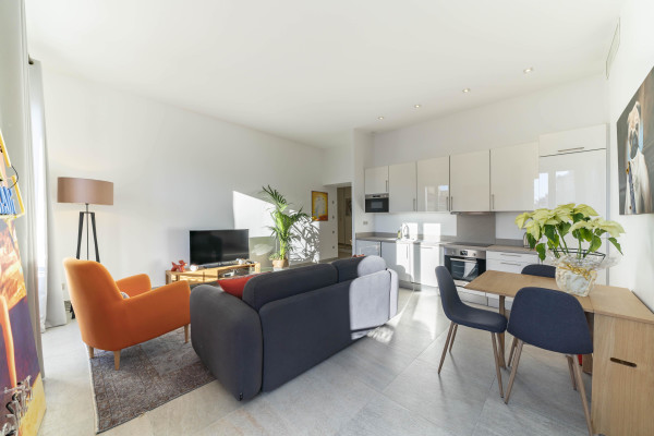 apartment in Cannes : Rent modern 2 bedroom apartment within 5 min walking distance to the Palais - Photo 21