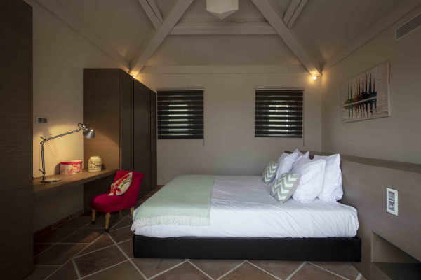 villa in Gassin : Rent majestic 7-bedroom villa  with swimming pool and staff apartment  in Saint Tropez - Photo 48