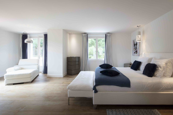 villa in Gassin : Rent majestic 7-bedroom villa  with swimming pool and staff apartment  in Saint Tropez - Photo 40
