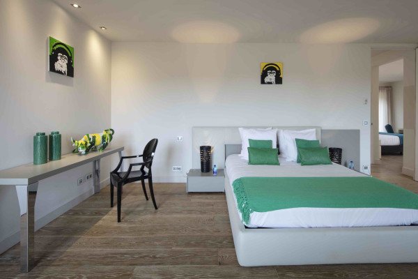 villa in Gassin : Rent majestic 7-bedroom villa  with swimming pool and staff apartment  in Saint Tropez - Photo 42