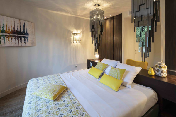 villa in Gassin : Rent majestic 7-bedroom villa  with swimming pool and staff apartment  in Saint Tropez - Photo 31