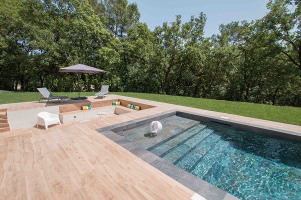 villa in Châteauneuf-Grasse : Rent superb 4-bedroom villa with swimming pool close to Valbonne and a quick 10 minute drive to Mougins school - Photo 3
