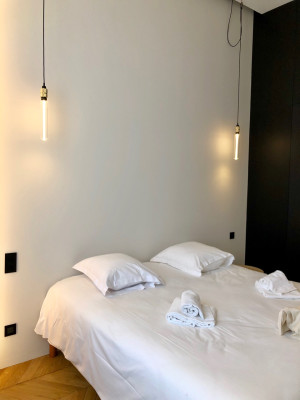 apartment in Cannes : Rent stunning modern 3/4 bedroom apartment located within just about 2 minutes walk to the Palais des Festivals - Photo 16