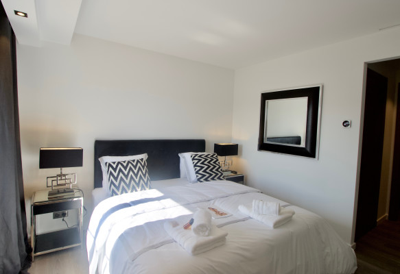 apartment in Cannes : Rent fantastic 3-bedroom apartment in Cannes within seconds from the Croisette and 3 minutes to the Palais des Festivals - Photo 14