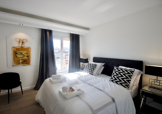 apartment in Cannes : Rent fantastic 3-bedroom apartment in Cannes within seconds from the Croisette and 3 minutes to the Palais des Festivals - Photo 13