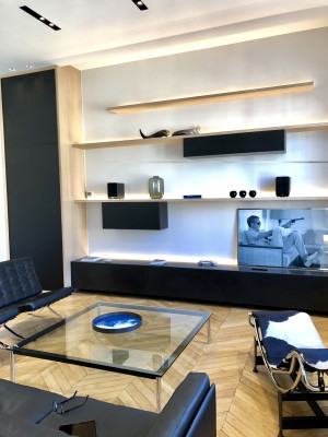 apartment in Cannes : Rent stunning modern 3/4 bedroom apartment located within just about 2 minutes walk to the Palais des Festivals - Photo 1