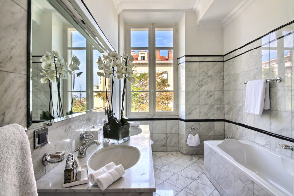 villa in Cannes : Rent wonderful 8 bedroom Belle Epoque villa within walking distance to Palais des Festivals - Photo 29
