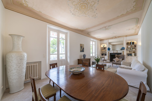 villa in Cap d'Antibes : Rent lovely 6 bedroom ( 5 guests + 1 for staff/teenagers) villa on the Cap d'Antibes within walking distance to the beach - Photo 10