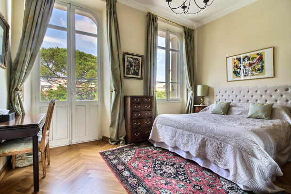 villa in Cannes : Rent wonderful 8 bedroom Belle Epoque villa within walking distance to Palais des Festivals - Photo 30