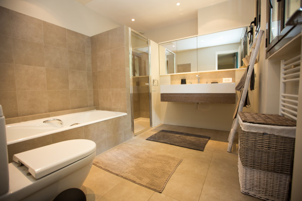 villa in Valbonne : Rent a Large Villa with Pool and View close to Valbonne Village - Photo 13