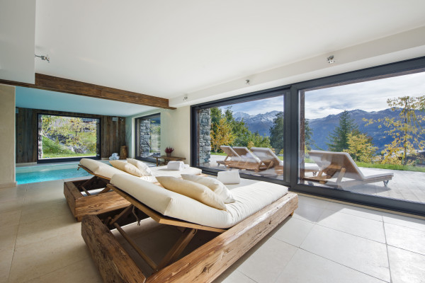 villa in Verbier : Rent this 1000sqm chalet in Verbier. - Photo 0