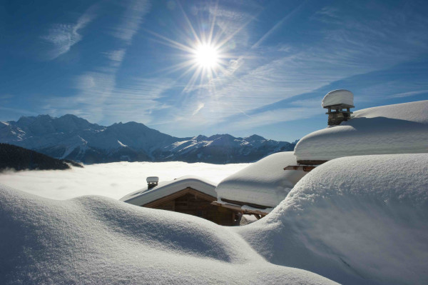 villa in Verbier : Rent estate comprised of 2 luxury chalets in Verbier with spa as well as a chalet for staff - Photo 44
