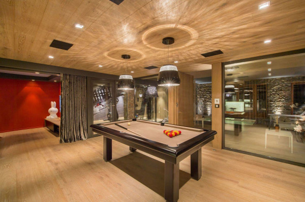 villa in Courchevel : Rent this 5 bedrooms chalet in Courchevel 1650 - Photo 19