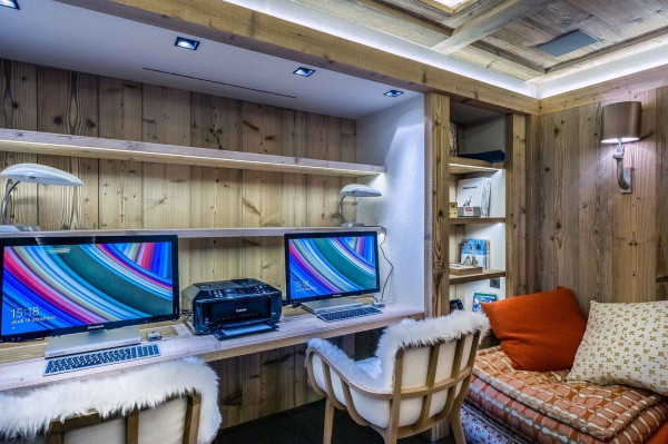 villa in Courchevel : Rent a Wonderful chalet in the most prestigious area of Courchevel. - Photo 19