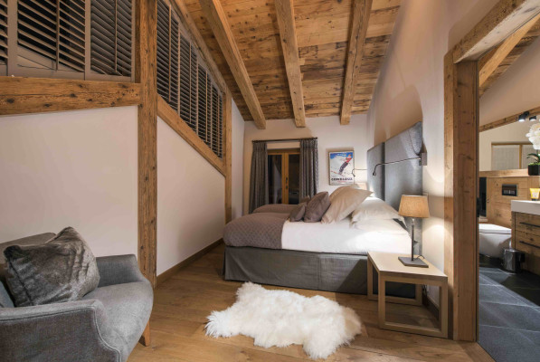 villa in Verbier : Rent estate comprised of 2 luxury chalets in Verbier with spa as well as a chalet for staff - Photo 15