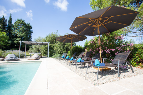 villa in Valbonne : Rent a Large Villa with Pool and View close to Valbonne Village - Photo 1