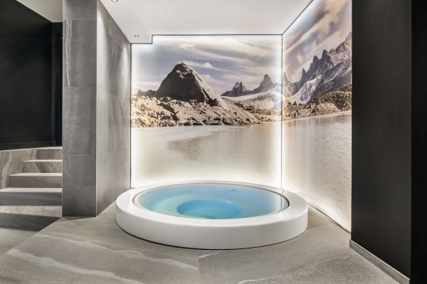 villa in Courchevel : Rent a brand new chalet of 900 sqm located in Courchevel 1850 - Photo 24