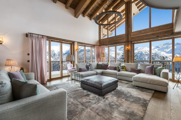 villa in Courchevel : Rent this brand new chalet with a great location in Courchevel Moriond 1650 - Photo 0