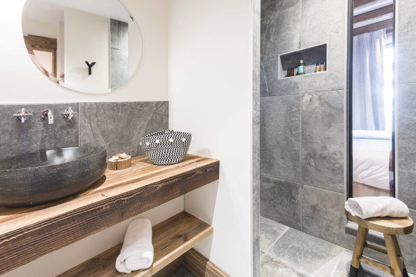 villa in Val d'Isere : Rent his luxury 6 ensuite bedrooms chalet in Val d'Isère - Photo 9