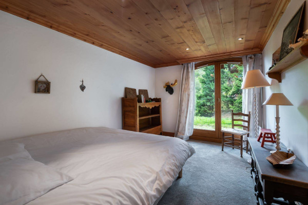 villa in Méribel : Rent this Family chalet which can welcome 15 people near the resort center. - Photo 13